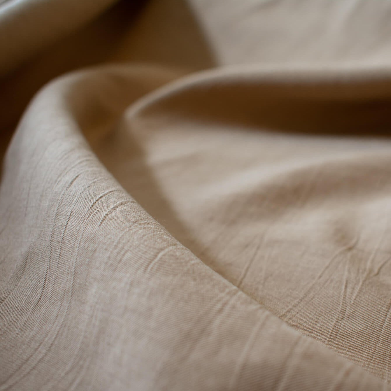 LA Designer Washed Linen Rayon Blend Woven - Wide - 'Sand and Sun' LA Designer Washed Linen Rayon Blend Woven - Wide - 'Sand and Sun'