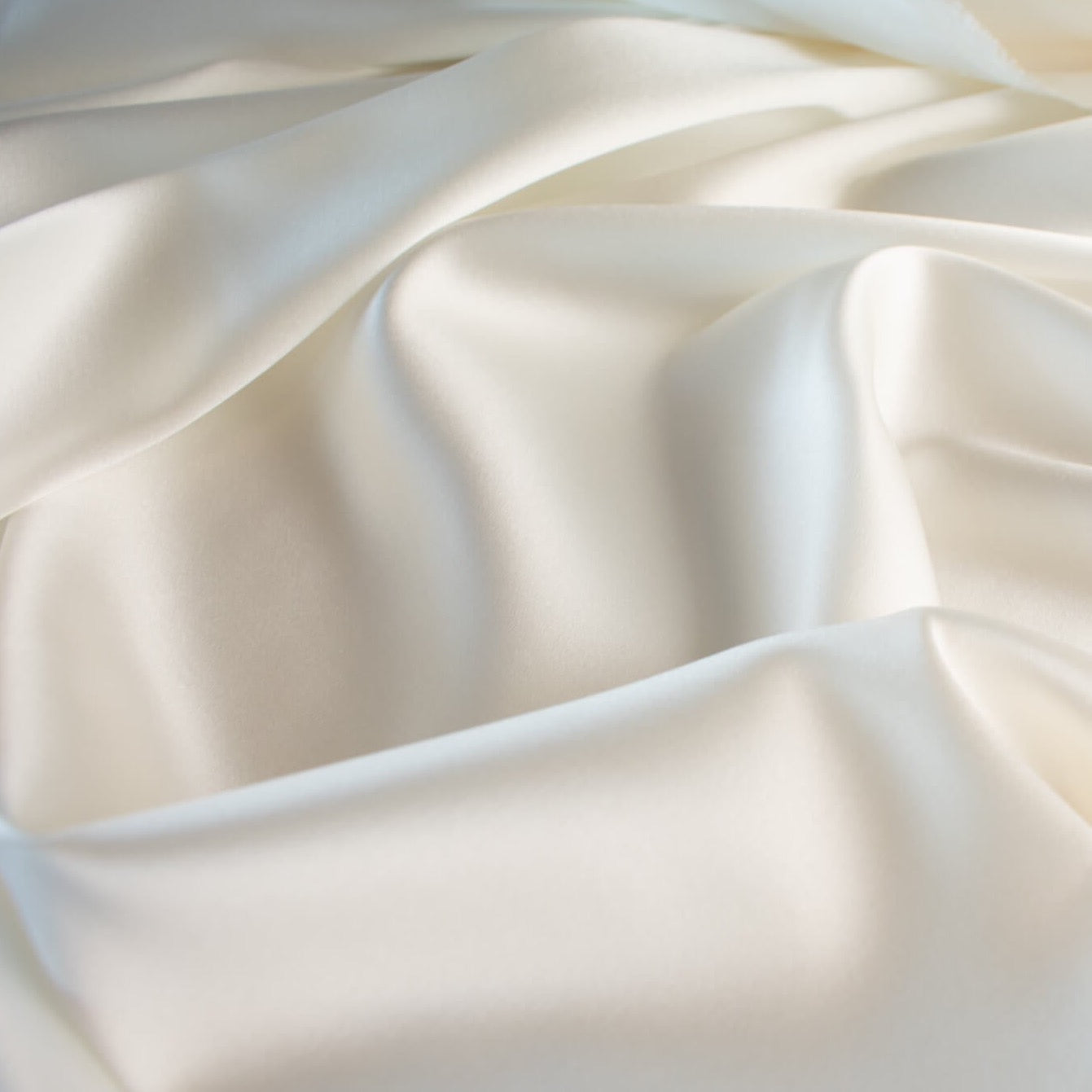 Stretch Lining Fabric (Charmeuse) White